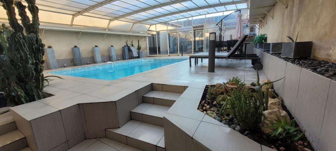 Le Clos Des Amoureux Villa Valence-sur-Baïse Екстериор снимка